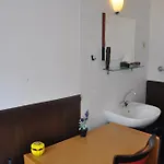 Budget Marnix Centre Hotel *