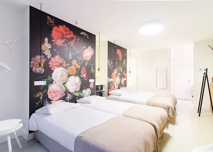 Budget Marnix Centre Hotel