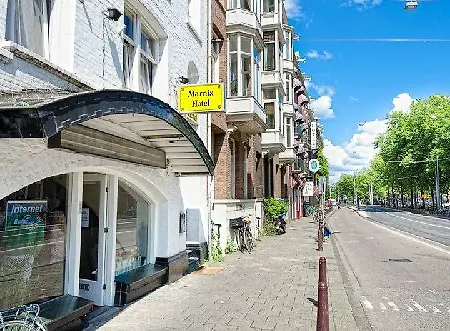 Budget Marnix Centre فندق *