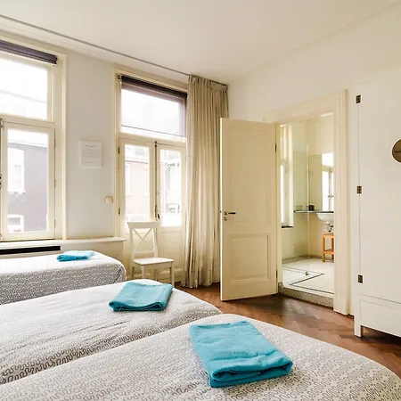 فندق Budget Marnix Centre *