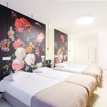 Budget Marnix Centre Hotel